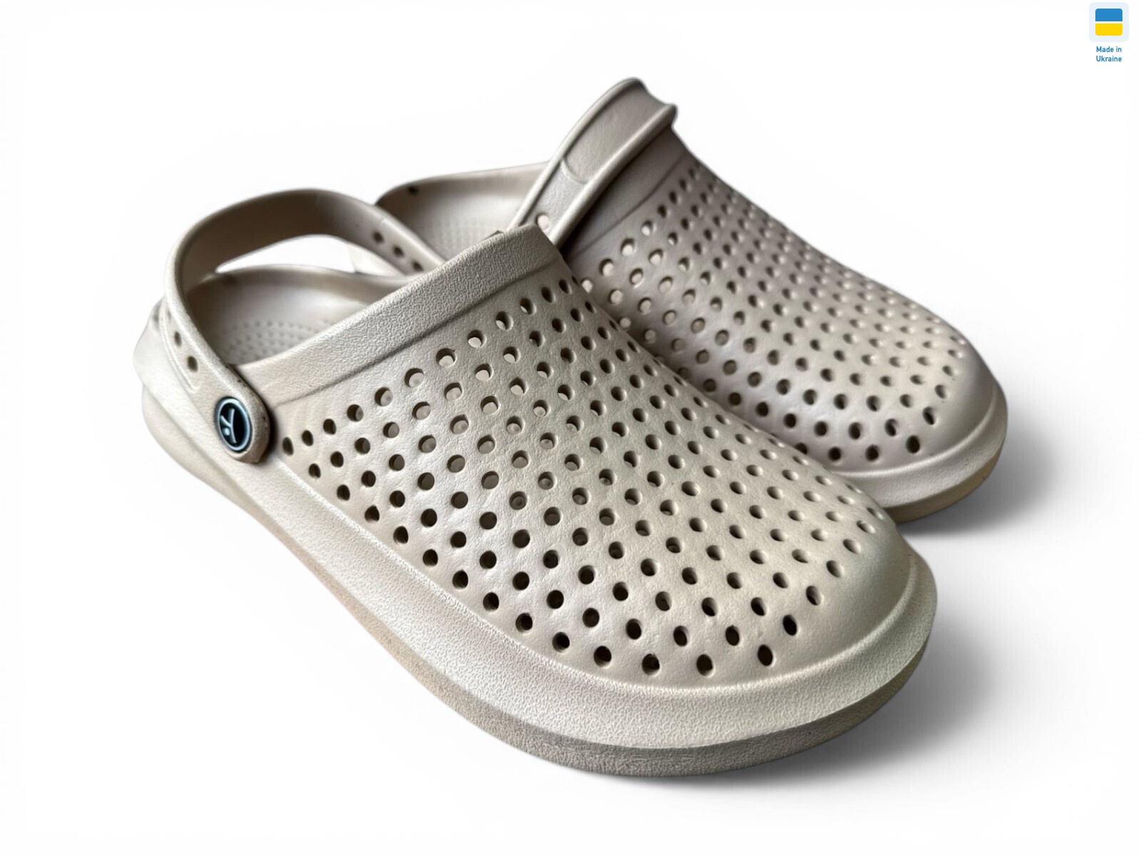 204 бежевий, 8 (36-41), <strong>115</strong>, літо