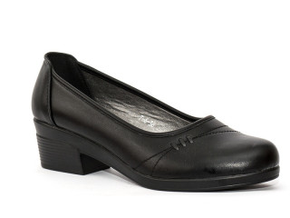 7-6, 8 (36-41), <strong>390</strong>, літо