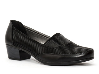 2-11-8, 6 (40-43), <strong>490</strong>, літо