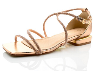 DO161 Champ, 8 (36-41), <strong>17</strong>, літо