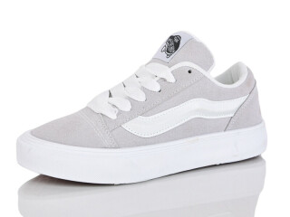 Q562-10, 8 (36-41), <strong>700</strong>, демісезон